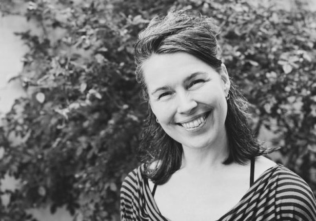 Portræt af Hanneli i sort-hvid